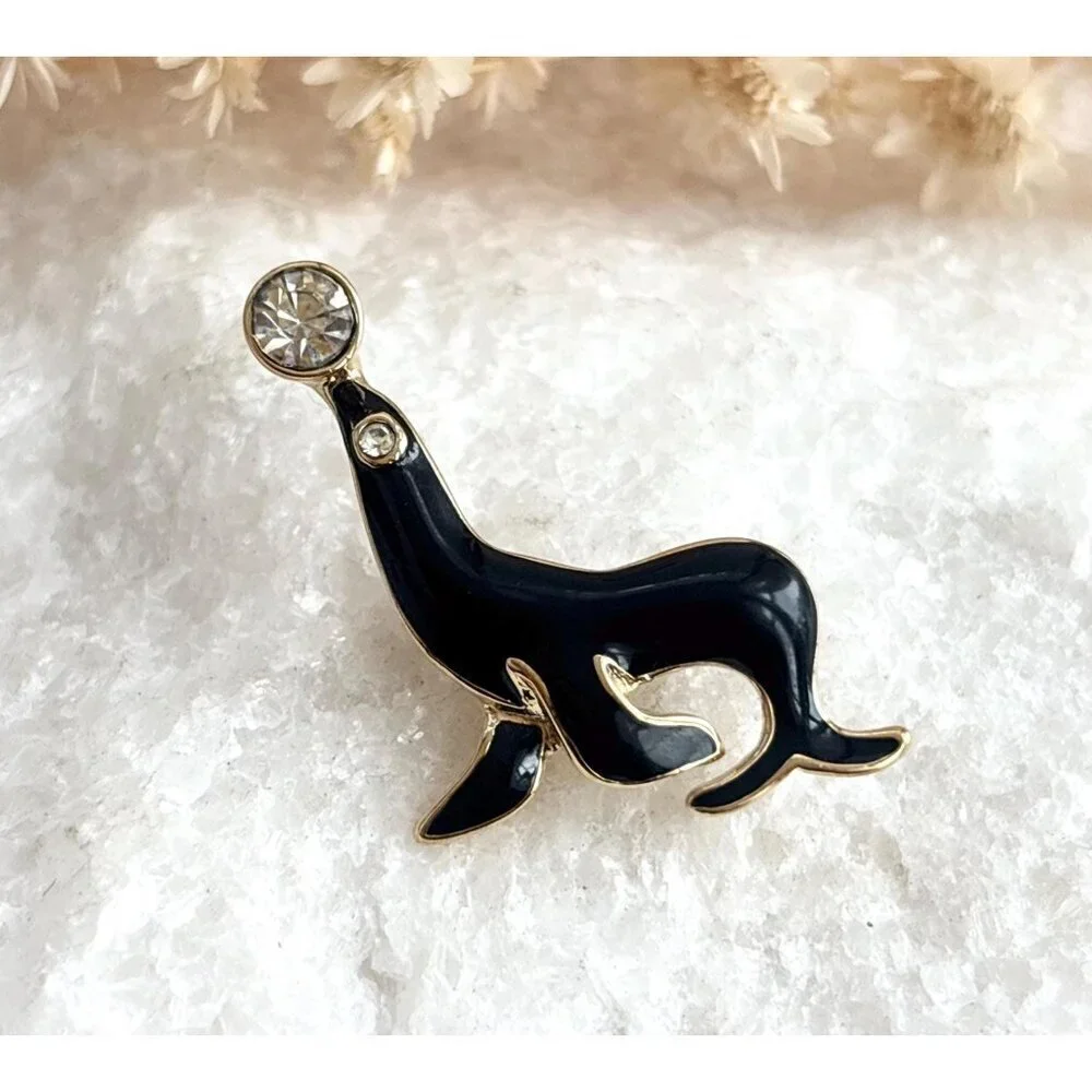 Seal Shaped Black Enameled Figural Gold TOned Vintage Costume Jewelry Brooch